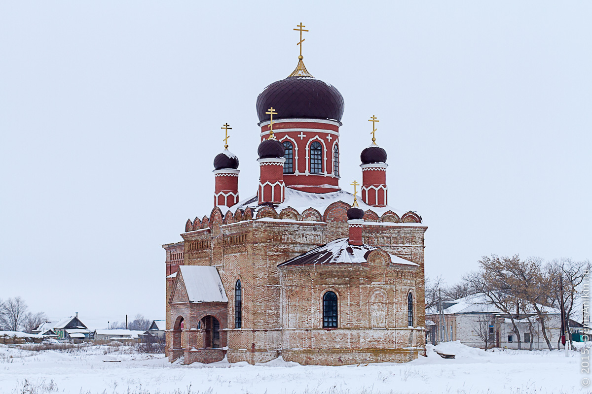Свято-Никольская церковь в селе Поповка